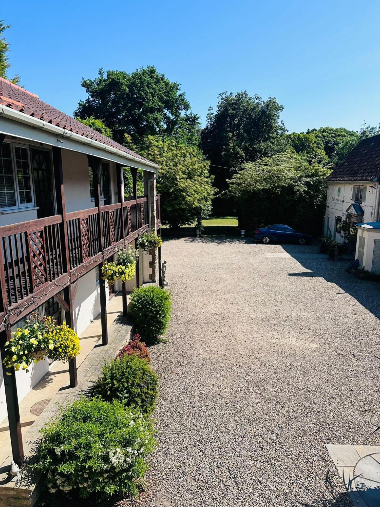 East Ayton Lodge Hotel, Scarborough Extérieur photo
