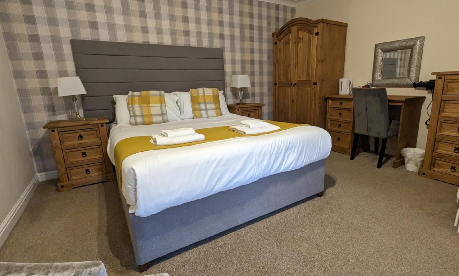 East Ayton Lodge Hotel, Scarborough Extérieur photo