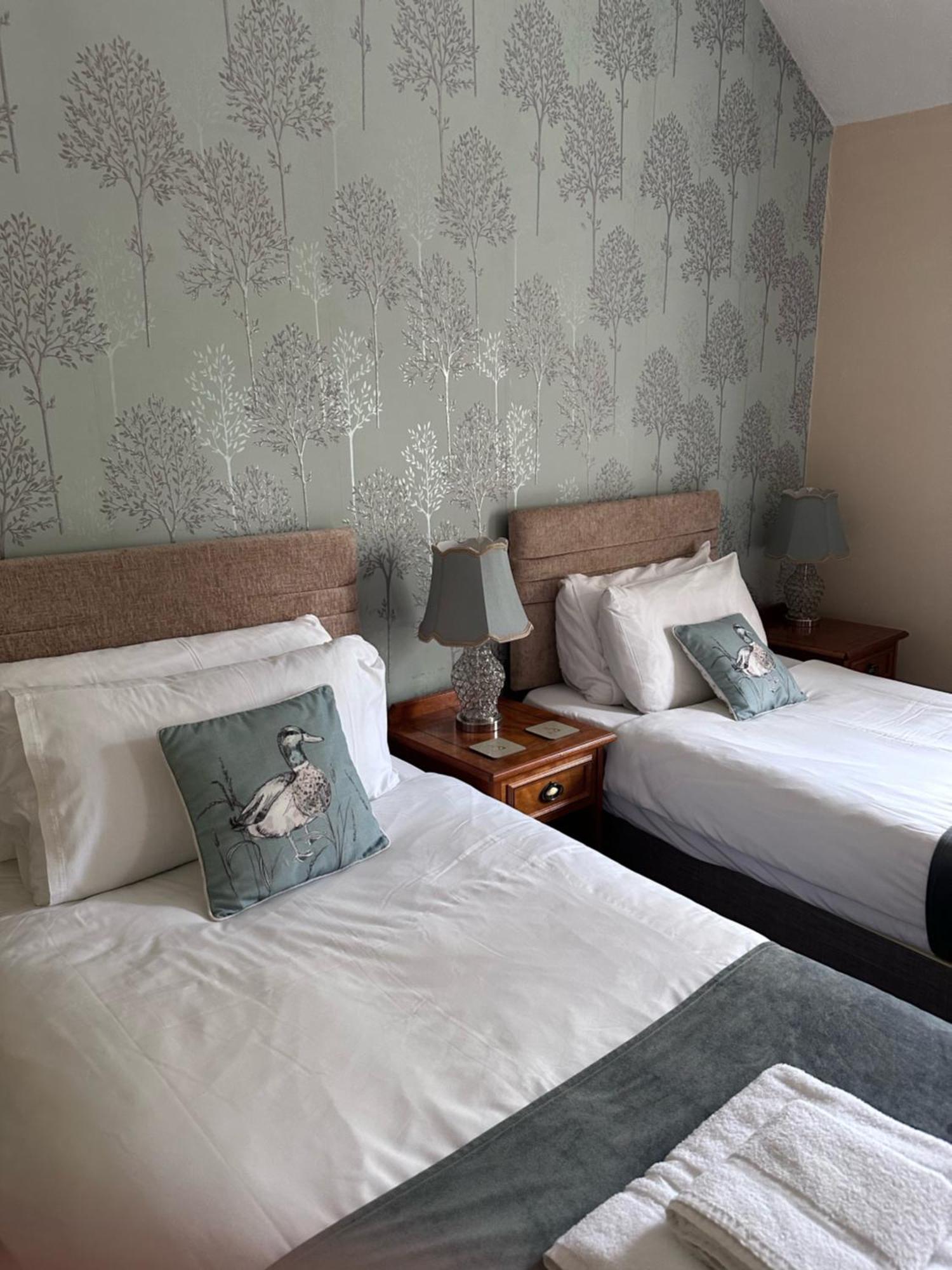 East Ayton Lodge Hotel, Scarborough Extérieur photo